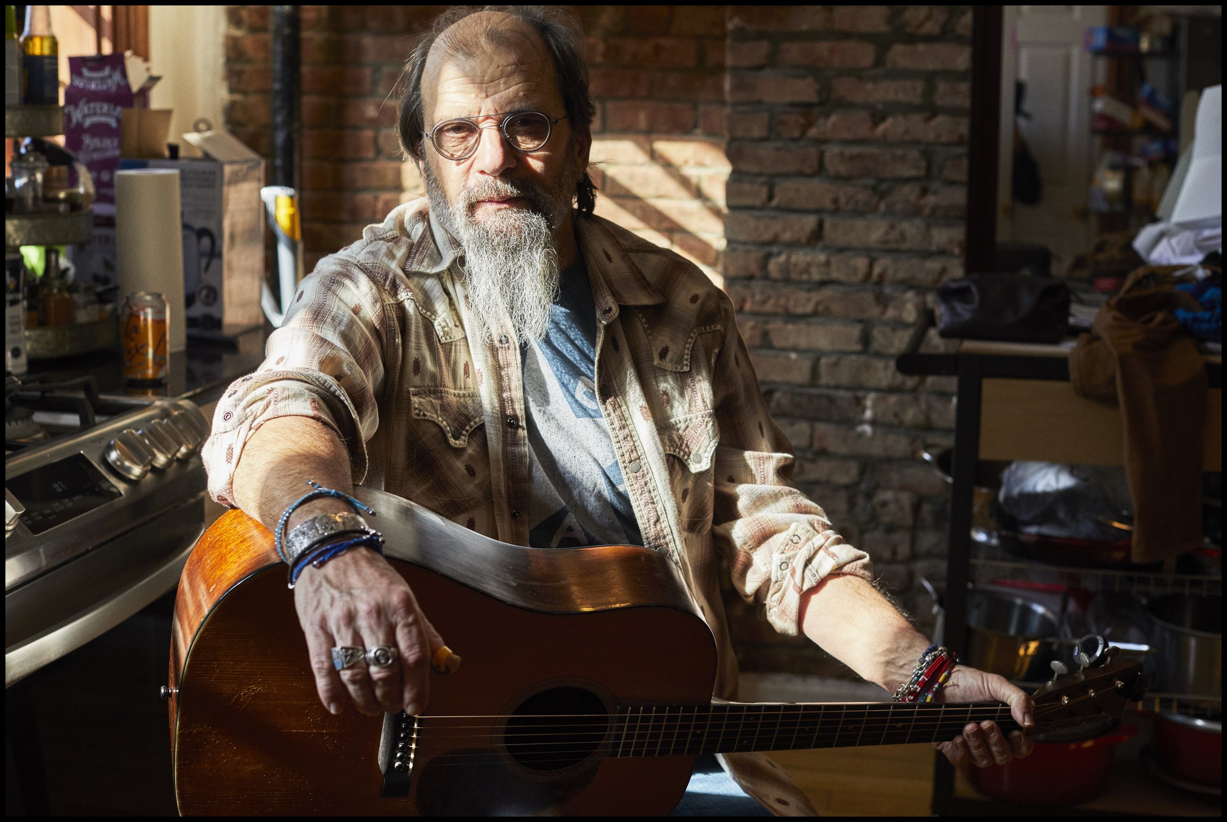 high res 14739 Steve Earle NYC 2022 6C9A9719 - DaBaby Store